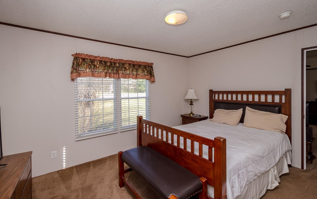 4533 Augusta Road Clearwater, SC 29842 - Photo 17 of 37