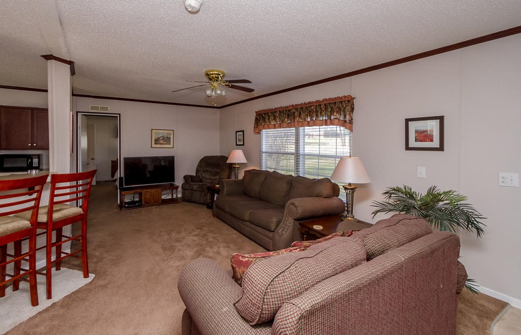 4533 Augusta Road Clearwater, SC 29842 - Photo 4 of 37