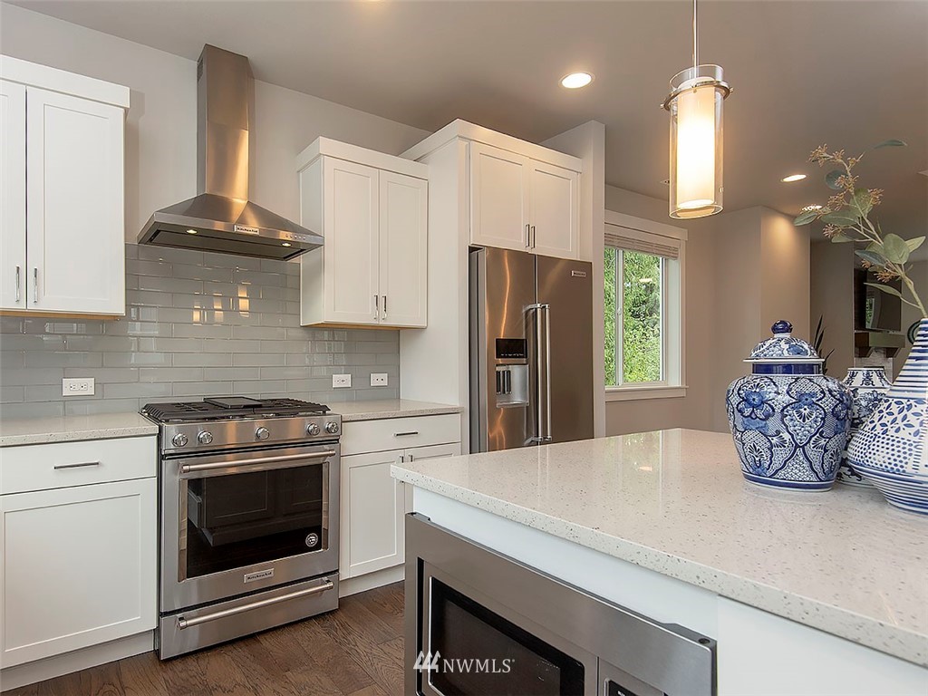 2 197th Place Southwest Bothell, WA 98012 - Photo 8 of 37