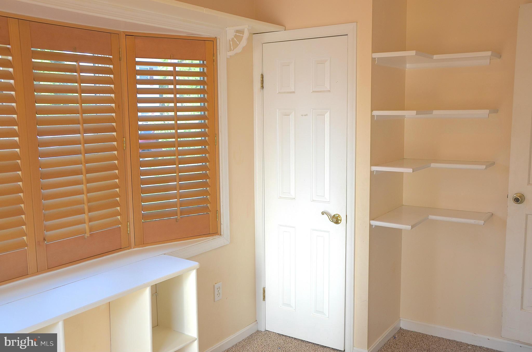 1607 Grange Road Edgewater, MD 21037 - Photo 10 of 30 a view of front door with hallway