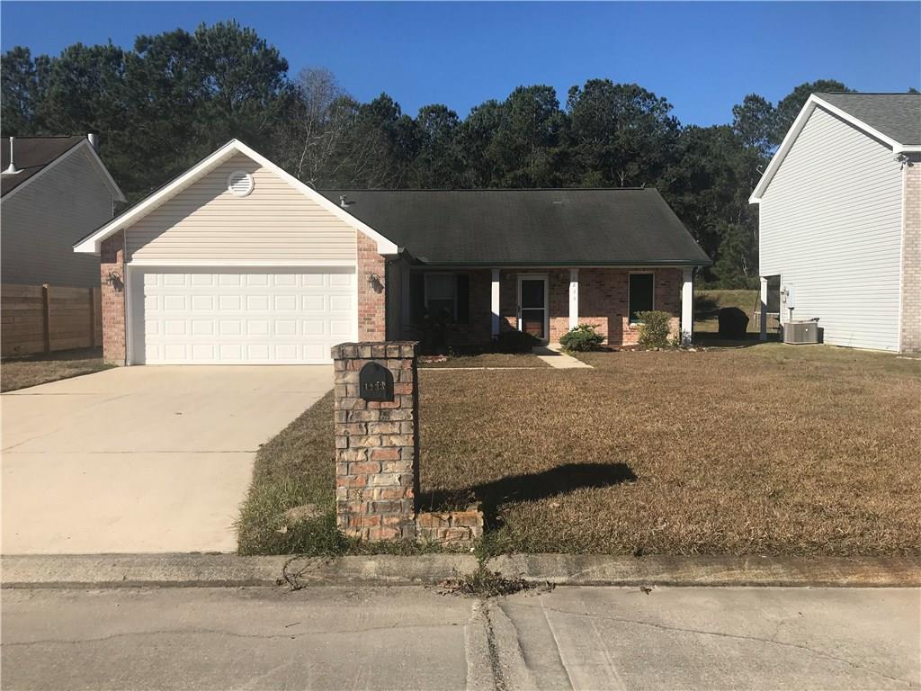 1233 Kings Row Slidell, LA 70461 - Photo 1 of 8 Gallery Image 1