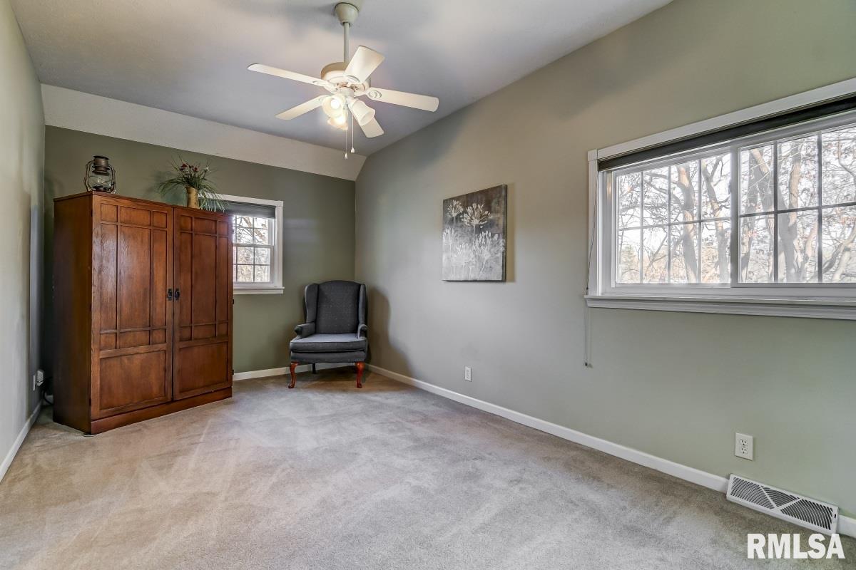 5 West Hazel Dell Lane Springfield, IL 62703 - Photo 19 of 49 Gallery Image 19