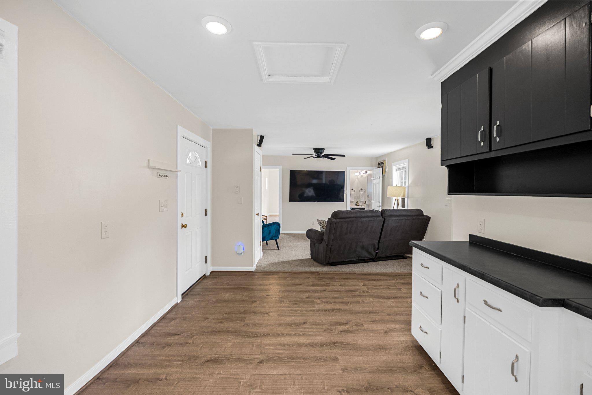 18290 Winston Loop Hanover, VA 23069 - Photo 7 of 34 Gallery Image 7