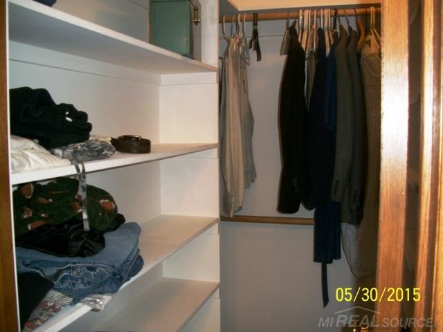 1317 Kronner Road Columbus, MI 48063 - Photo 13 of 31 31245563-12.JPG