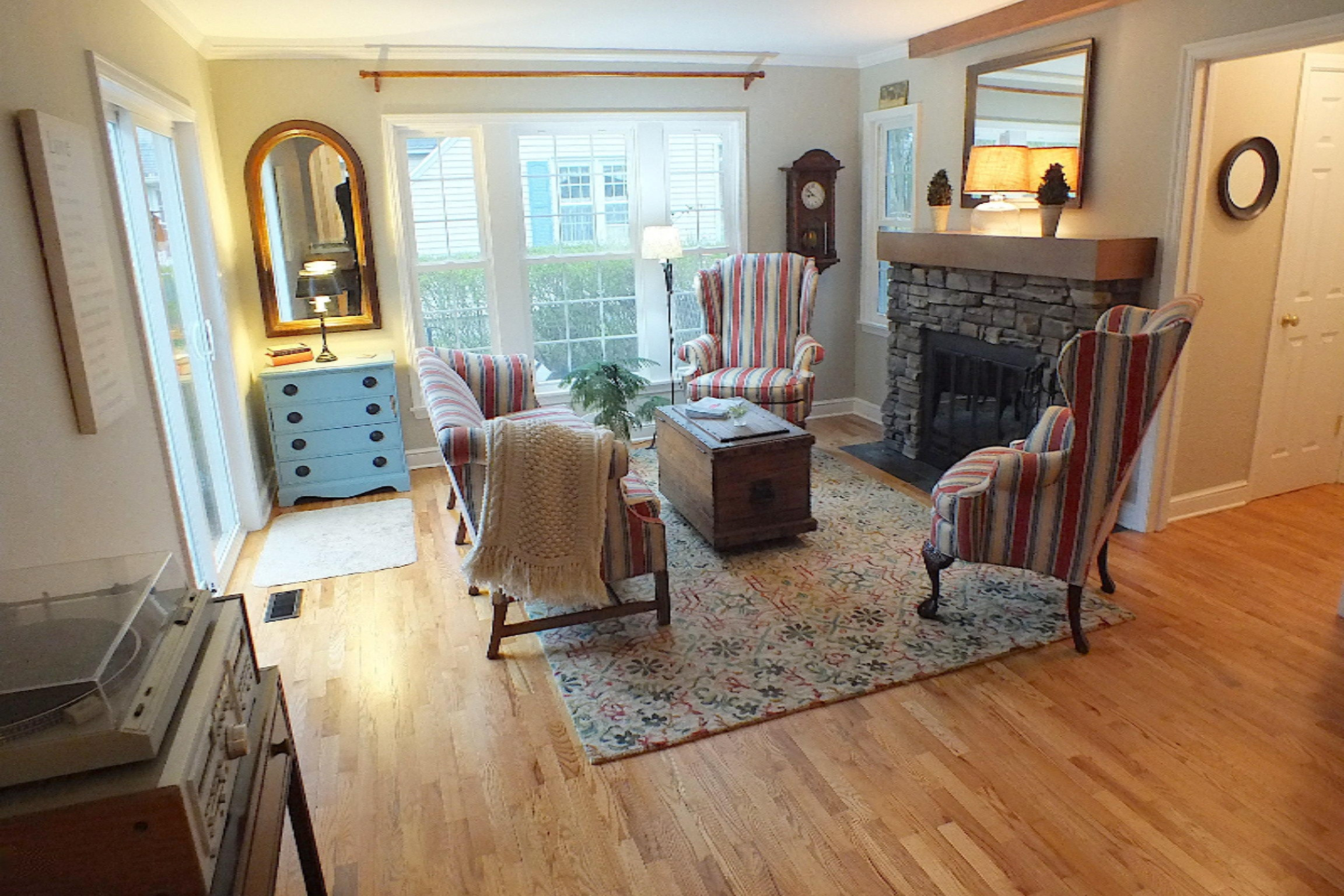 657 Graafschap Road Holland, MI 49423 - Photo 3 of 30 DSCF1702