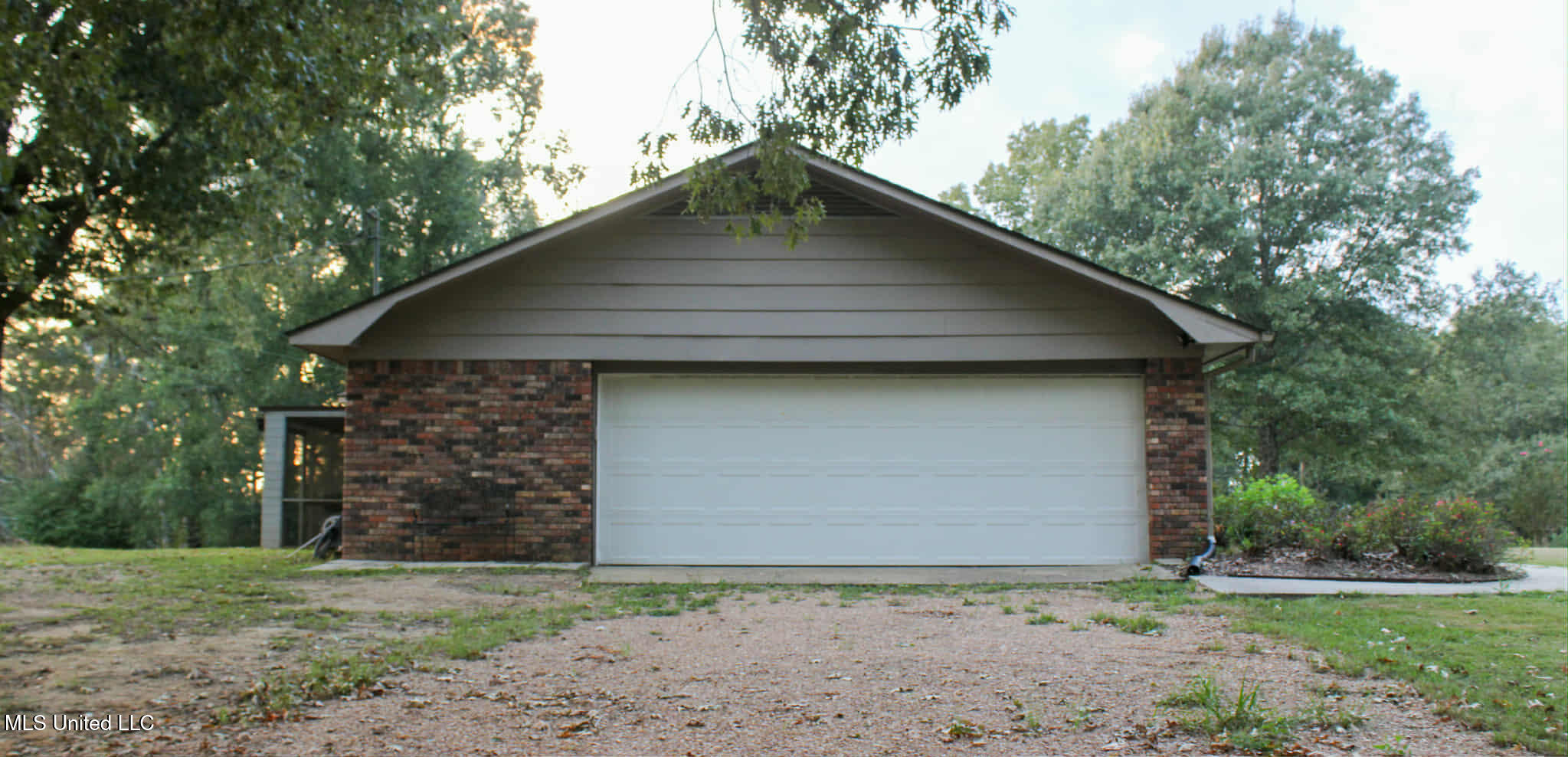 4174 Anderson Road Wesson, MS 39191 - Photo 29 of 39 att._YIvFvJDcMp5qbHZ3RS19joV5UzUYqh_Duoq