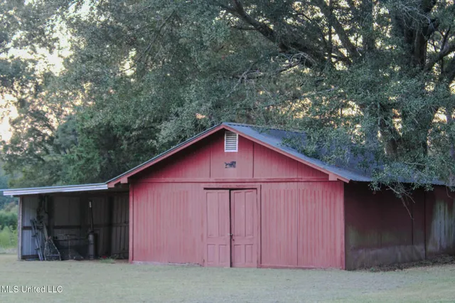 $340,000 | 4174 Anderson Road, Wesson, MS 39191