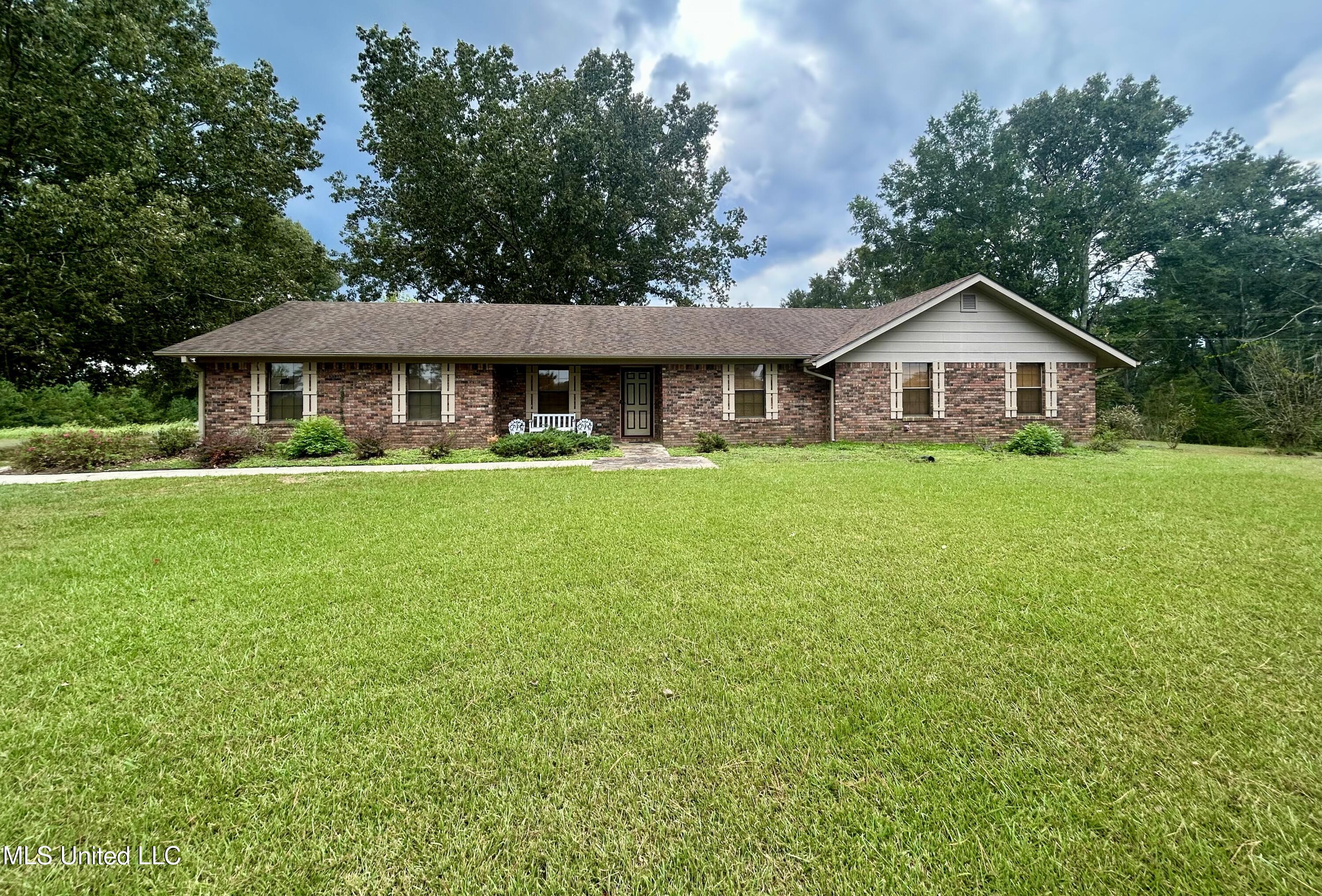 4174 Anderson Road Wesson, MS 39191 - Photo 35 of 39 IMG_5123