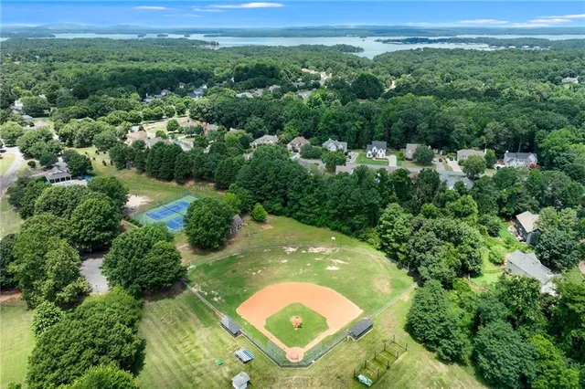 $525,000 | 6416 Deep Woods Court, Flowery Branch, GA 30542