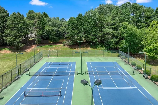 $525,000 | 6416 Deep Woods Court, Flowery Branch, GA 30542