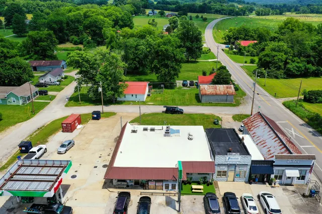 $1,200,000 | 2363 Culleoka Highway, Culleoka, TN 38451