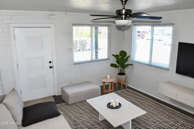 $550,000 | 10014 North 18th Avenue, Phoenix, AZ 85021