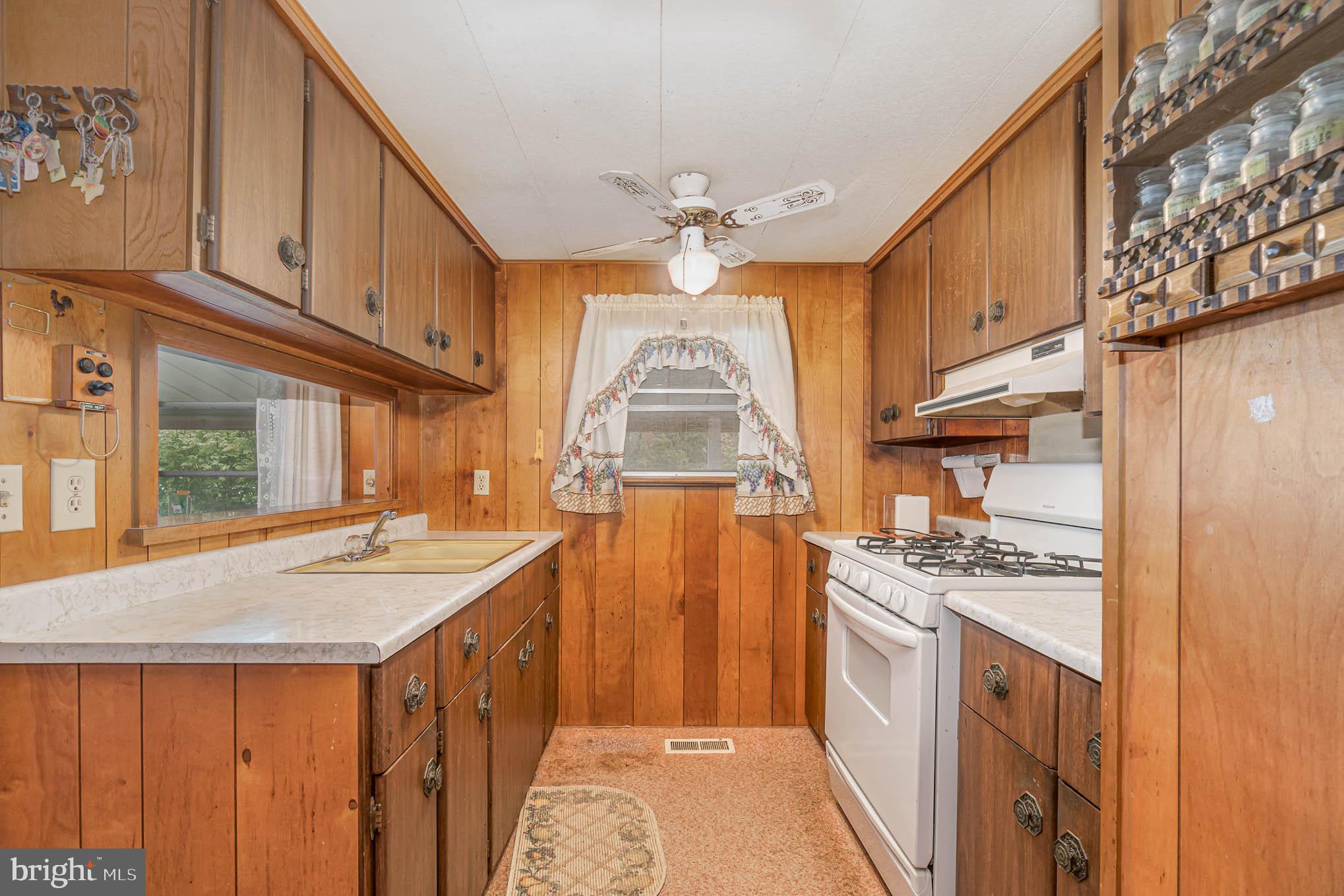 380 Easy Road Carlisle, PA 17013 - Photo 11 of 25 Gallery Image 11