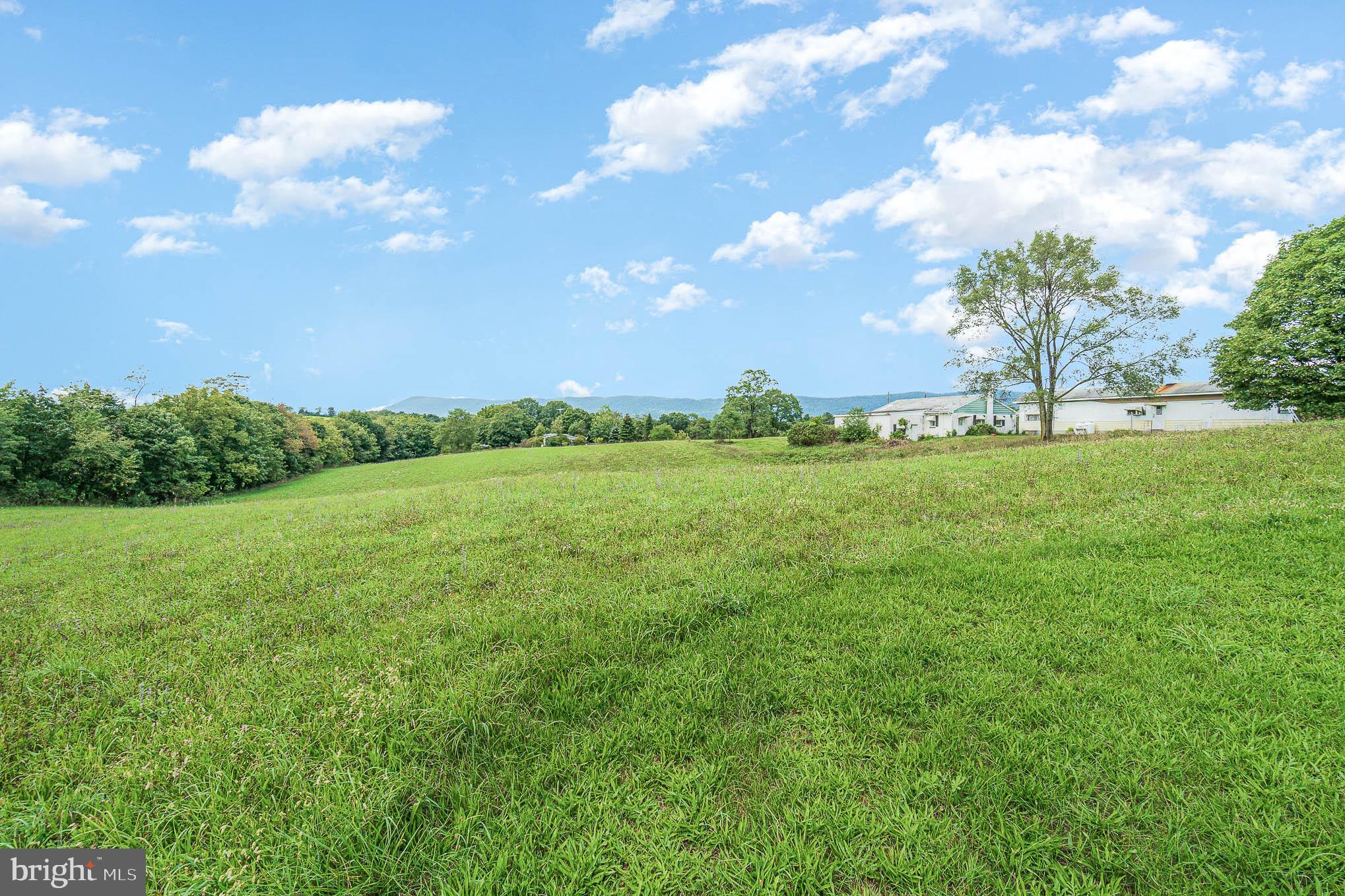 380 Easy Road Carlisle, PA 17013 - Photo 22 of 25 Gallery Image 22