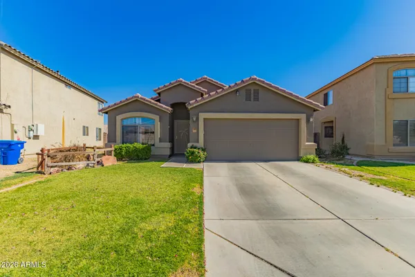 $400,000 | 2209 North 105th Avenue, Avondale, AZ 85392
