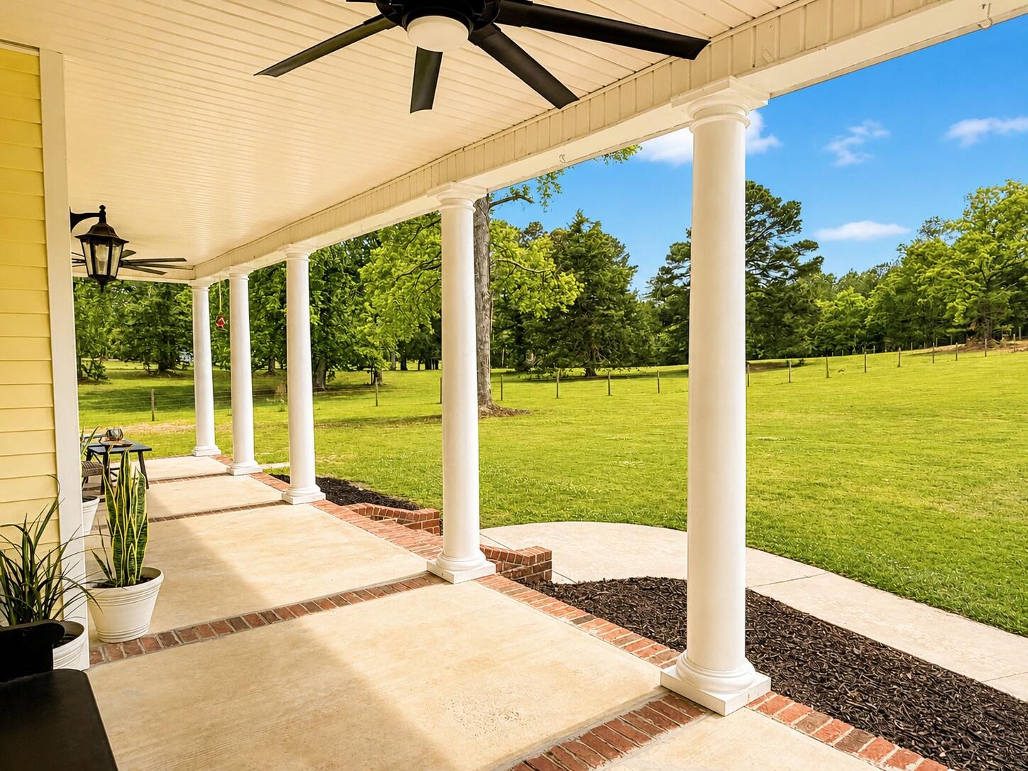 2819 Sellars Road Appling, GA 30802 - Photo 4 of 36 front porch and yard