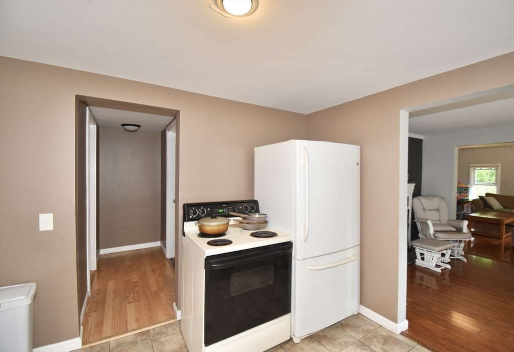 338 Wilbraham Road Hampden, MA 01036 - Photo 13 of 39