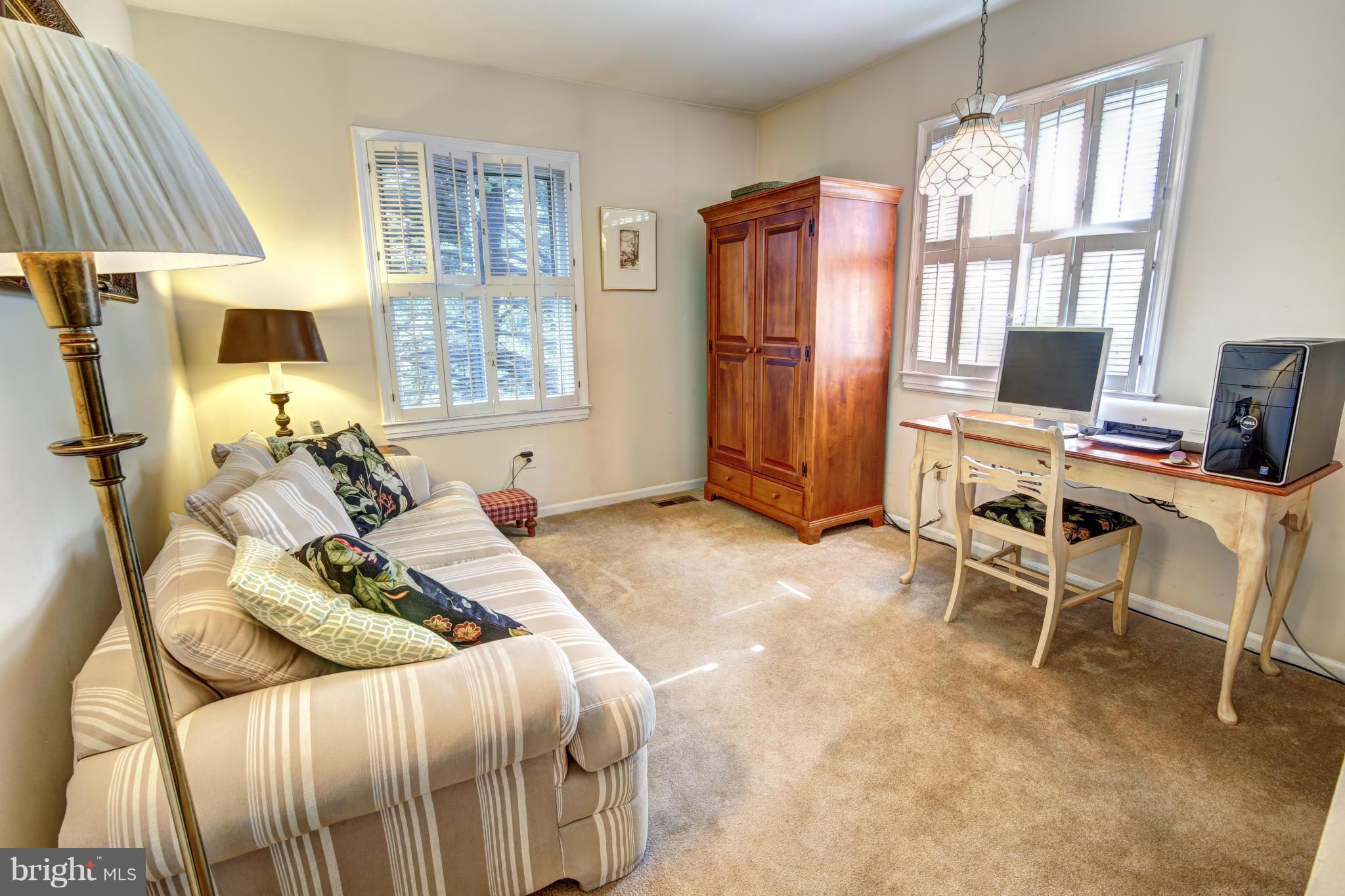 117 West Church Road Sterling, VA 20164 - Photo 14 of 28 Bedroom