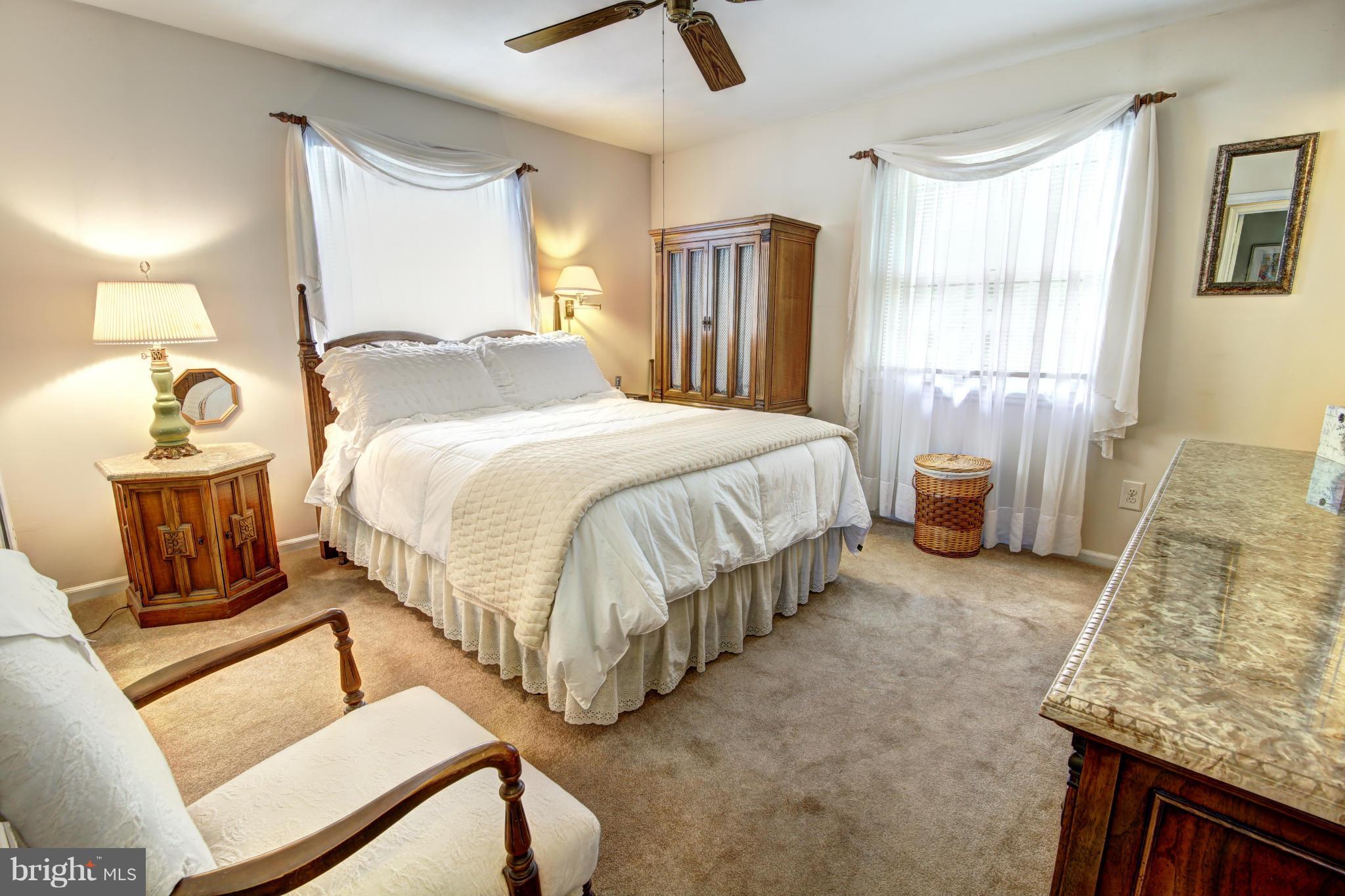 117 West Church Road Sterling, VA 20164 - Photo 10 of 28 Bedroom (Master)