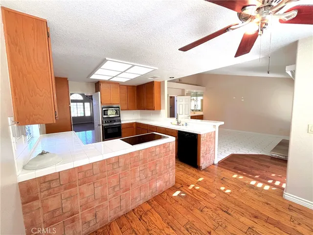 $3,700 | 30610 Open Court, Temecula, CA 92592