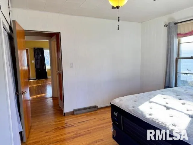 $73,000 | 2918 Pershing Boulevard, Clinton, IA 52732