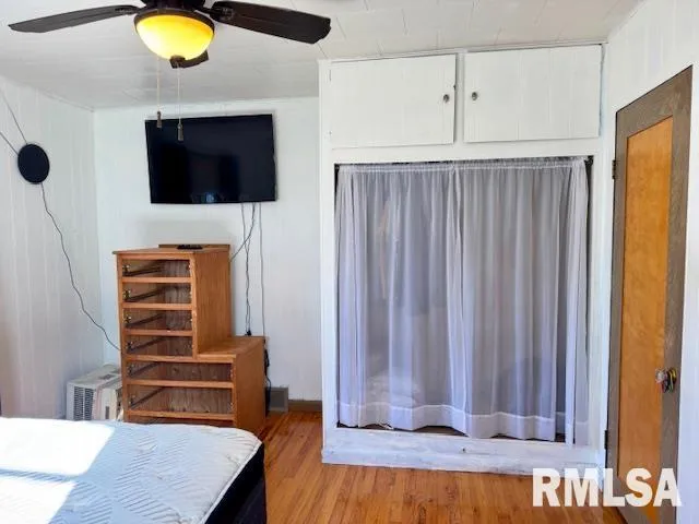 $73,000 | 2918 Pershing Boulevard, Clinton, IA 52732