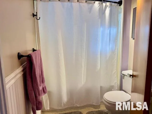 $73,000 | 2918 Pershing Boulevard, Clinton, IA 52732