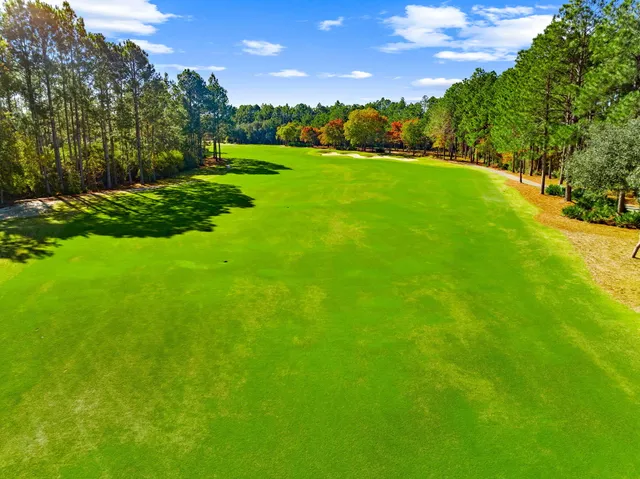 a view of an outdoor space