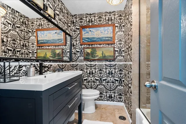 $2,200 | 5701 North Sheridan Road, Unit 9U, Chicago, IL 60660