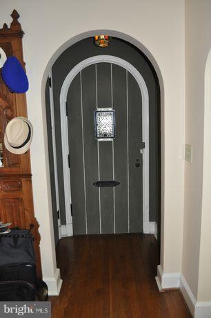 3311 Military Road Northwest Washington, DC 20015 - Photo 3 of 30 Front Hall