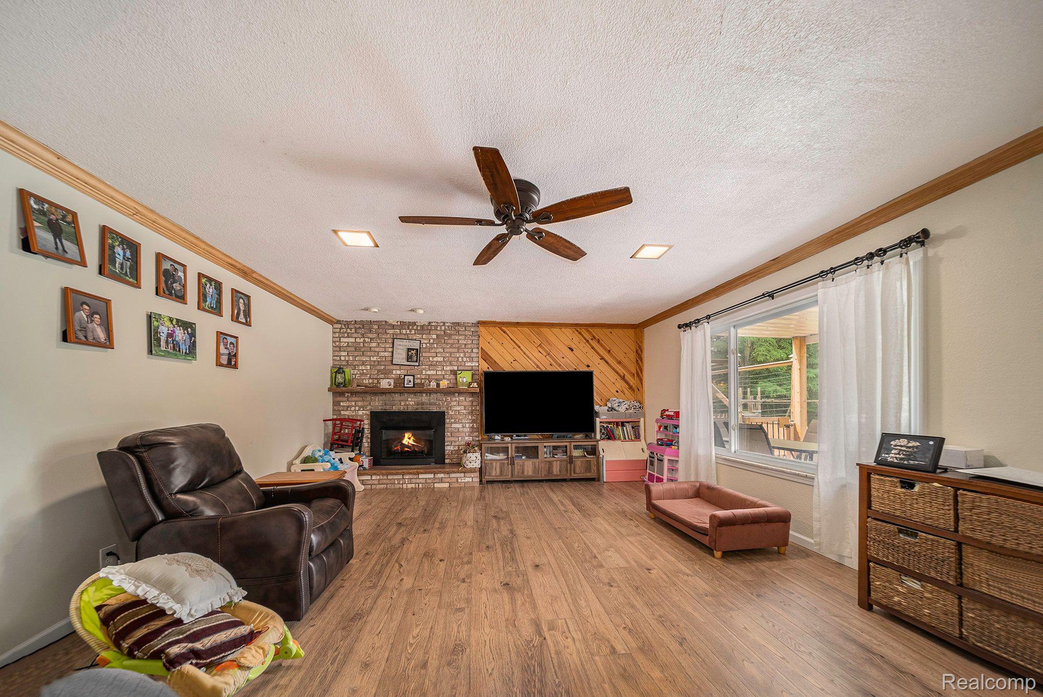 6356 Calkins Road Flint, MI 48532 - Photo 5 of 26 Gallery Image 5