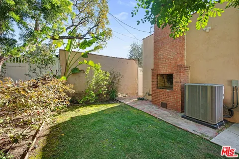 $2,395,000 | 6667 West 5th Street, Los Angeles, CA 90048