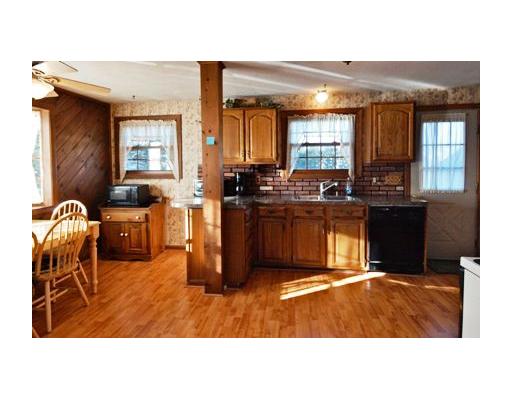 75 Treasure Road Narragansett, RI 02882 - Photo 6 of 12 Kitchen.