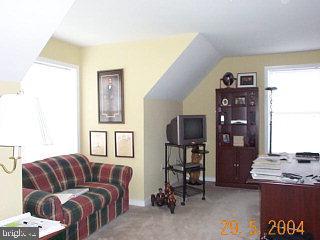 281 Bloomfield Drive Lititz, PA 17543 - Photo 11 of 13 Gallery Image 11