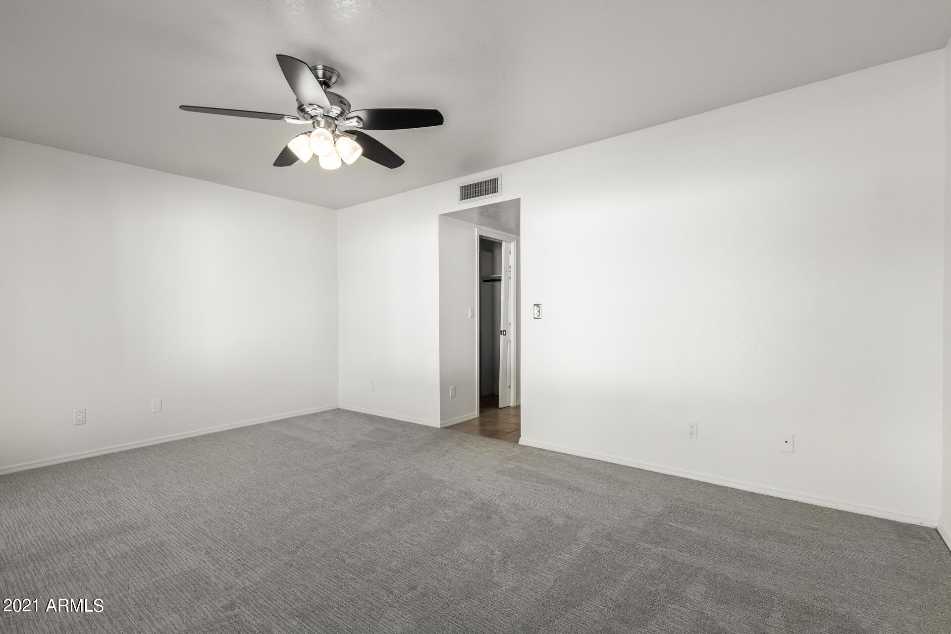 4741 East Kathleen Road Phoenix, AZ 85032 - Photo 17 of 27 Kathleen-16