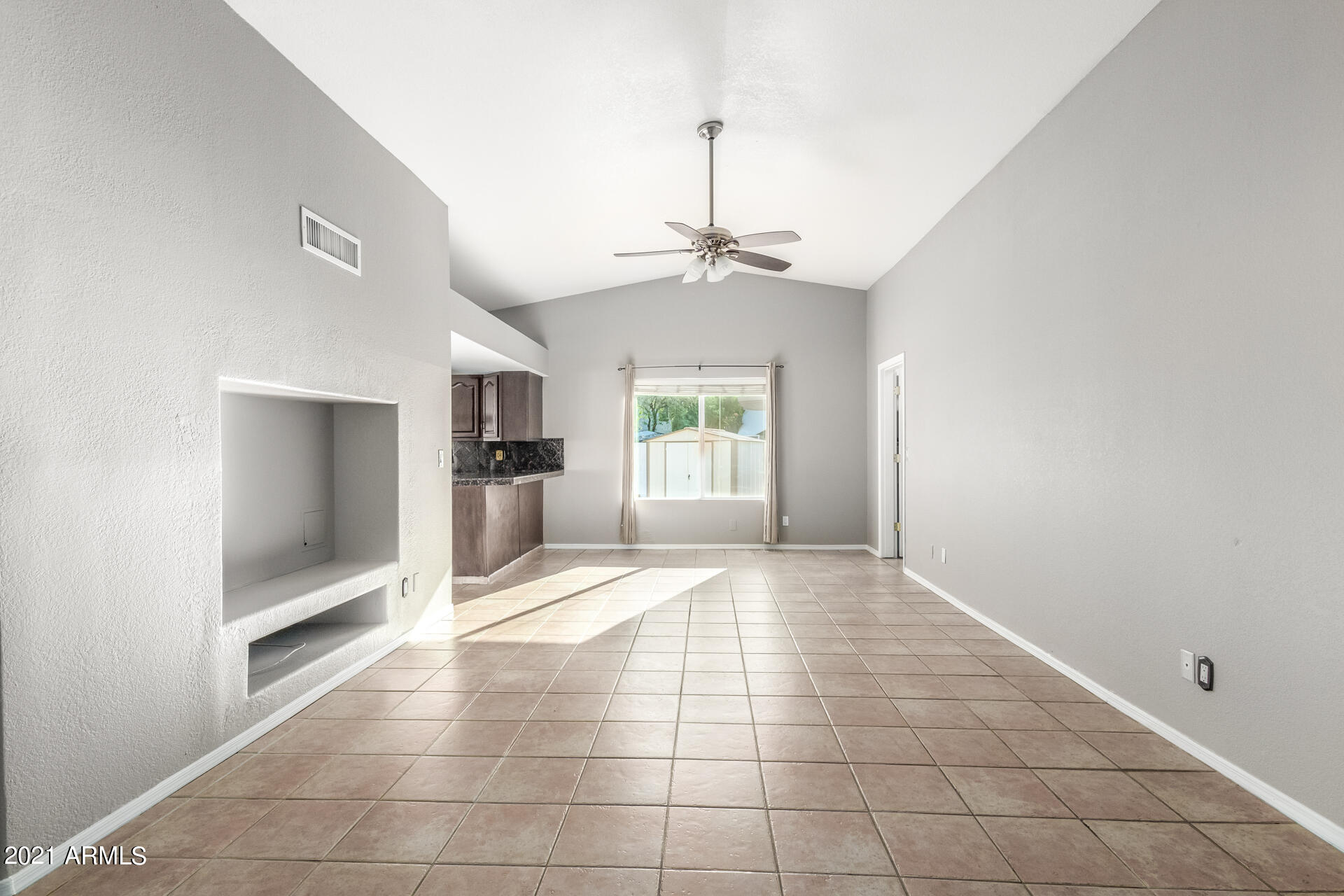 4741 East Kathleen Road Phoenix, AZ 85032 - Photo 5 of 27 Kathleen-5