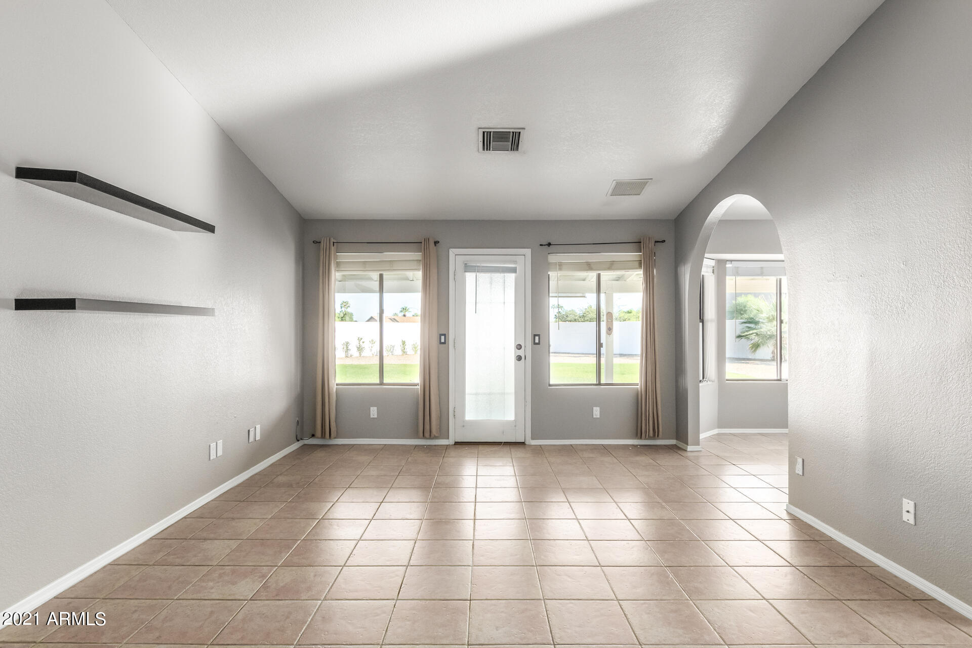 4741 East Kathleen Road Phoenix, AZ 85032 - Photo 8 of 27 Kathleen-20