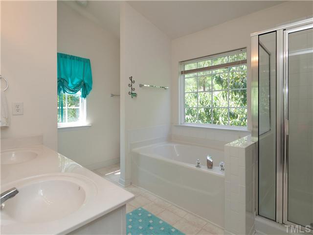 8433 Aztec Dawn Court Raleigh, NC 27613 - Photo 16 of 23