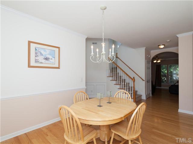8433 Aztec Dawn Court Raleigh, NC 27613 - Photo 5 of 23