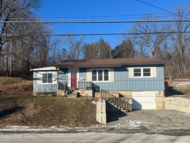 $237,500 | 41 St Claire Street, Ticonderoga, NY 12883