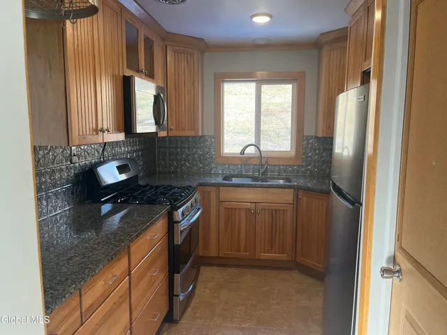 $237,500 | 41 St Claire Street, Ticonderoga, NY 12883