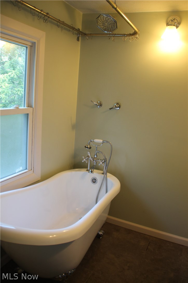 7355 Berry Road Ravenna, OH 44266 - Photo 22 of 34 Gallery Image 22