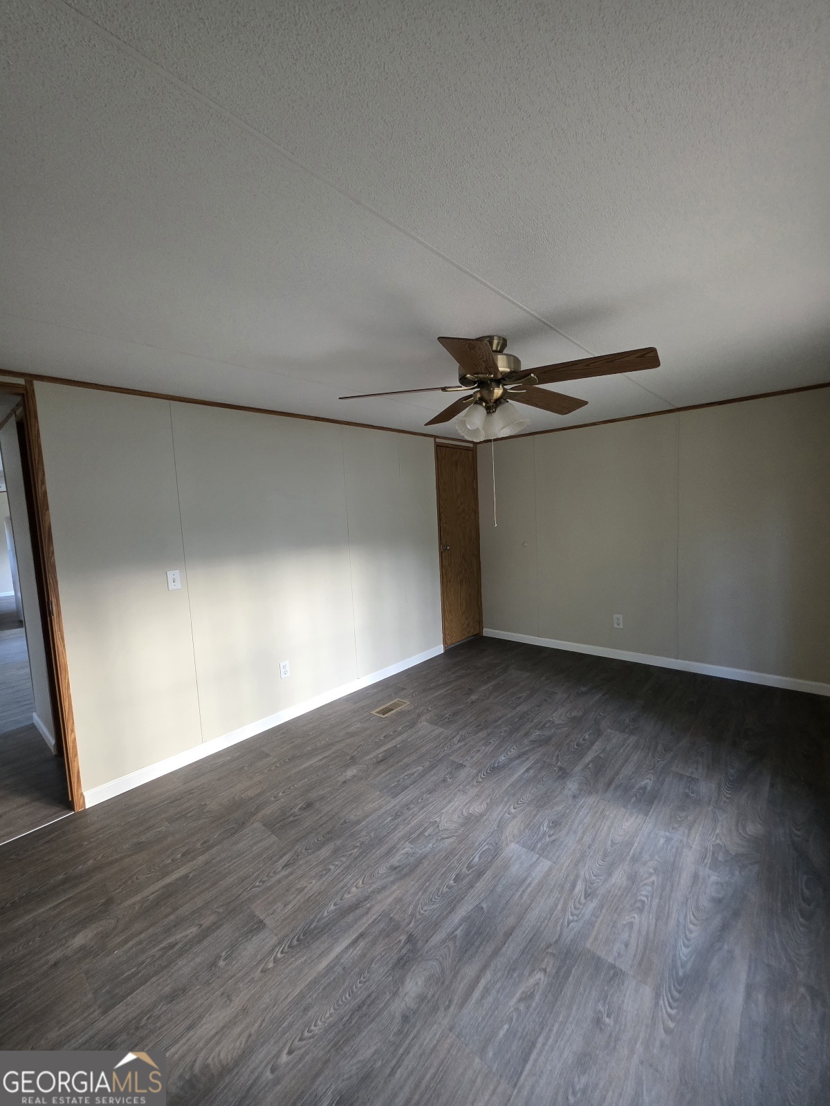711 Deloach Mill Road Claxton, GA 30417 - Photo 3 of 12