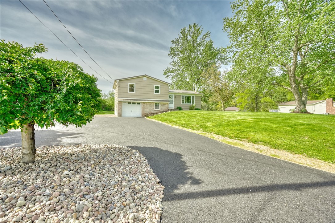 1815 Woodard Road Webster, NY 14580 - Photo 2 of 45 NEW PAVED DRIVEWAY with X-LG PARKING AREA . . RV S