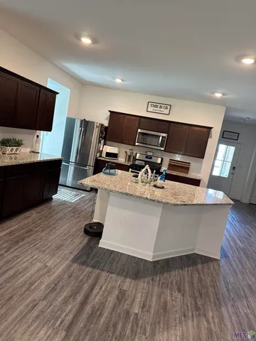 $290,000 | 35556 Grovemont Drive, Walker, LA 70785