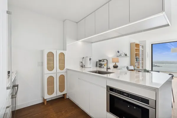 $6,800 | 99 Hudson Street, Unit 3712, Jersey City, NJ 07302