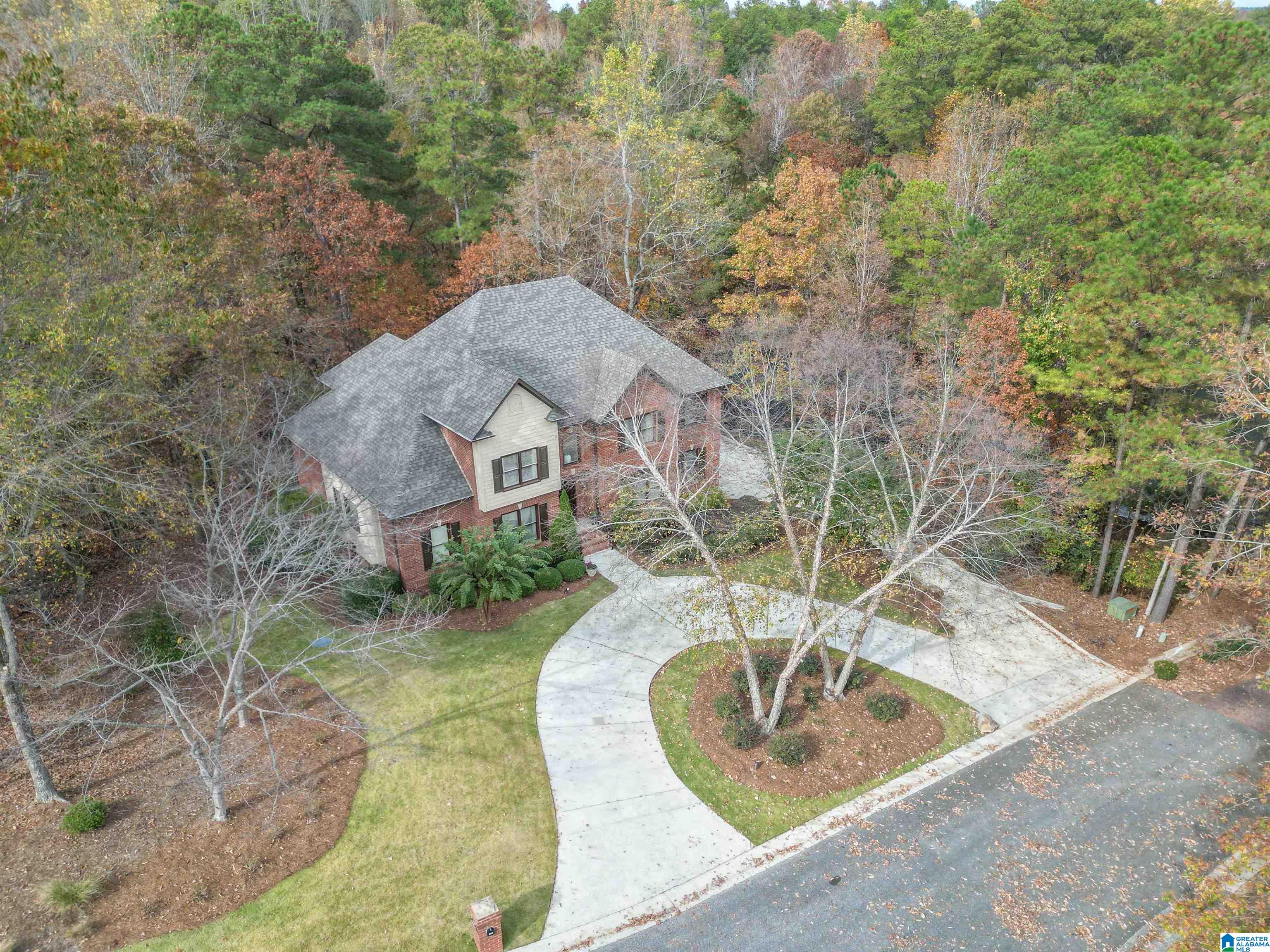 905 Masters Lane Birmingham, AL 35244 - Photo 4 of 45