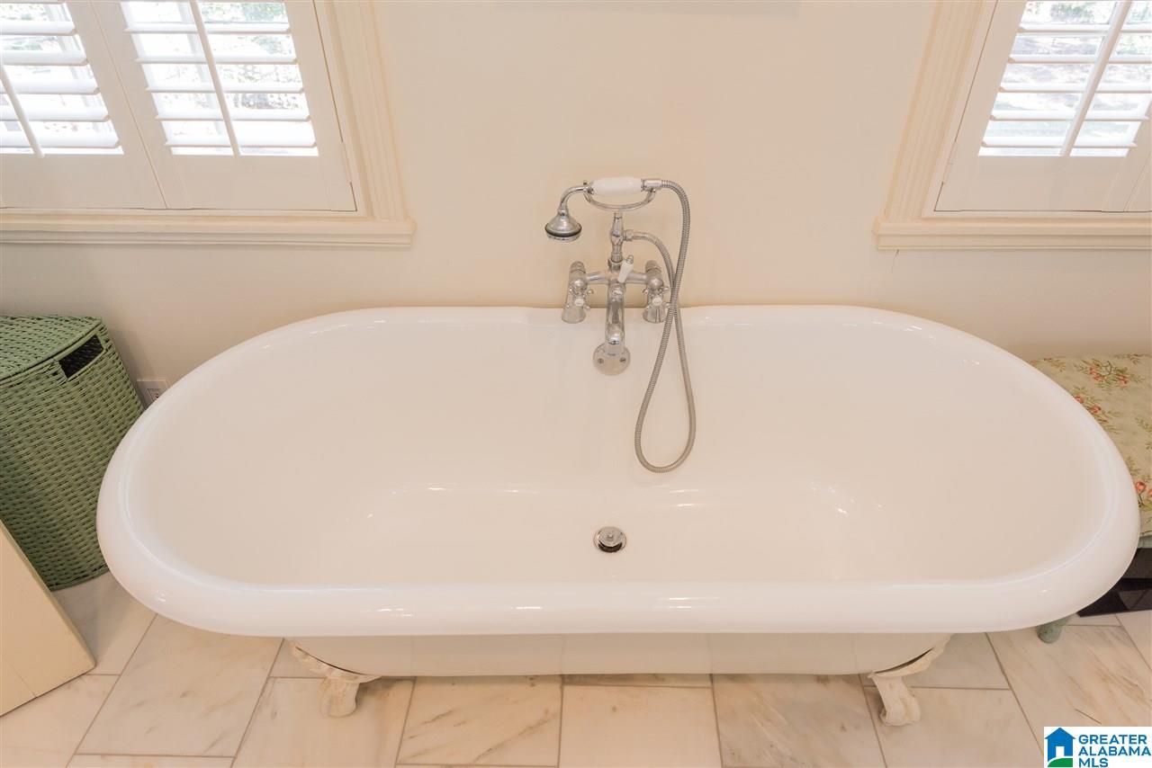 1960 Southwood Road Birmingham, AL 35216 - Photo 32 of 50
