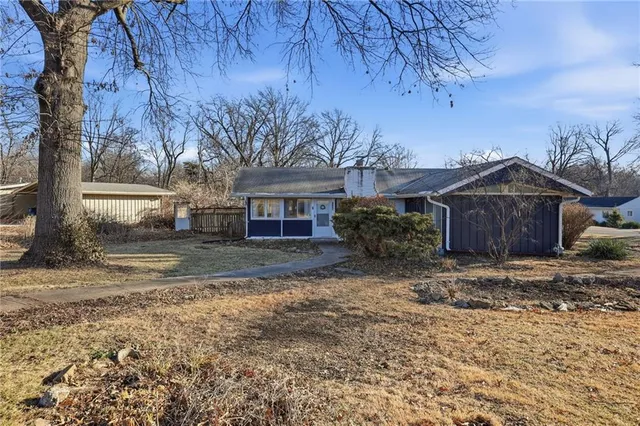 $225,000 | 7725 Lamar Avenue, Prairie Village, KS 66208