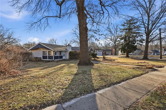 $225,000 | 7725 Lamar Avenue, Prairie Village, KS 66208